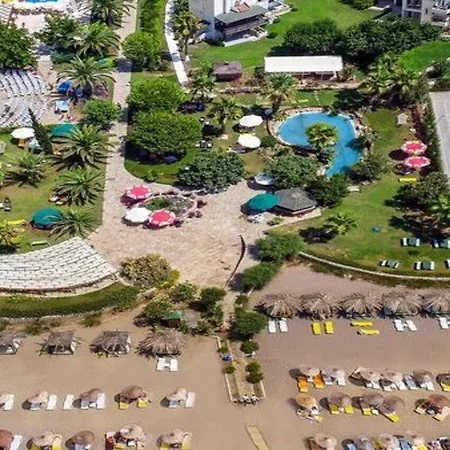 Club Aqua Plaza 阿拉尼亚