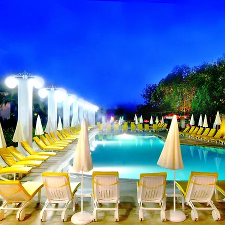 Club Aqua Plaza 酒店 阿拉尼亚