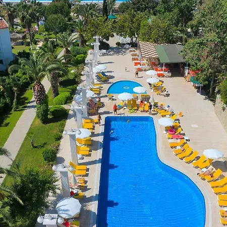 Club Aqua Plaza 酒店 阿拉尼亚