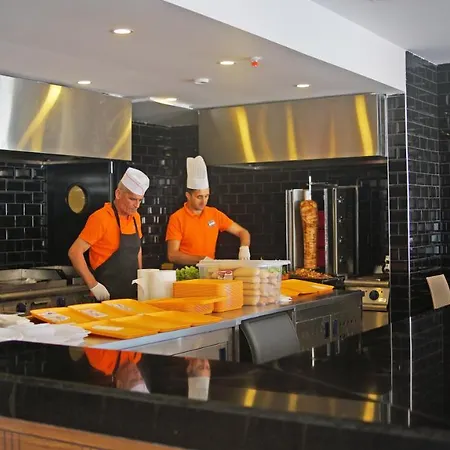 Club Aqua Plaza 酒店 阿拉尼亚